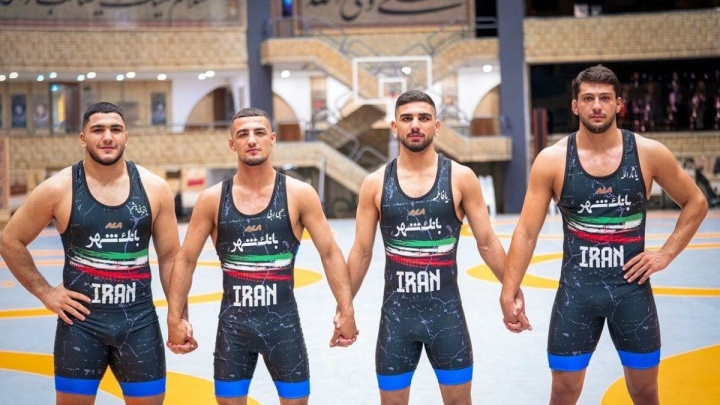 کشتی آزاد جوانان جهان؛ خلیلی و محمدنژاد فینالیست شدند
