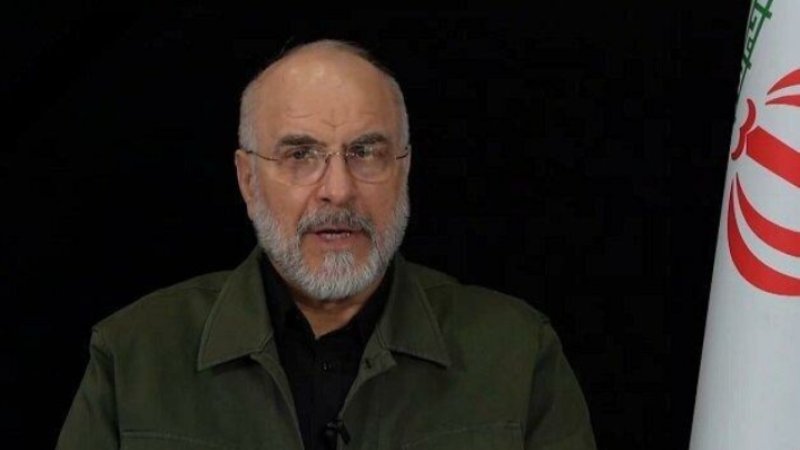 تمسخر شعار انتخاباتی ترامپ توسط قالیباف