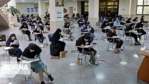 دستگیری ۸۴ متخلف و کلاهبردار کنکور سراسری