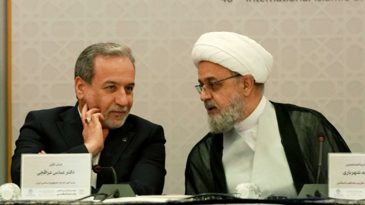 عراقچی: هرگز از خون رهبر شهیدمان نخواهیم گذاشت