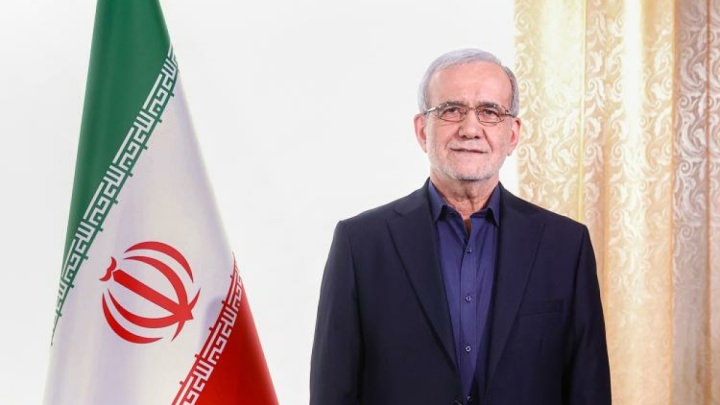 سیره پیامبر اعظم روشنایی بخش مسیر پرتلاطم بشر در جهان است