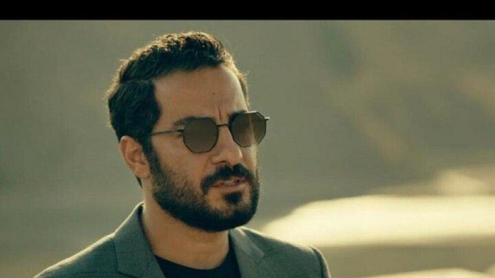 واکنش نوید محمدزاده به کنار گذاشته‌شدنش از تئاتر «آرش»