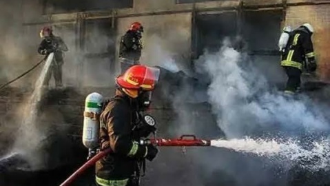 جزئیات آتشسوزی در ساختمان سه‌طبقه خیابان فردوسی