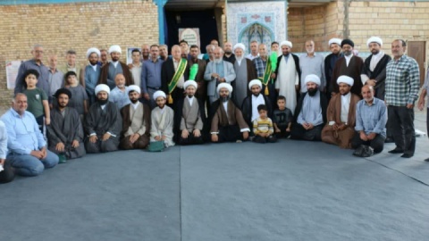 امام جمعه شریف‌آباد بر انسجام ملی و استقلال این بخش تأکیدکرد