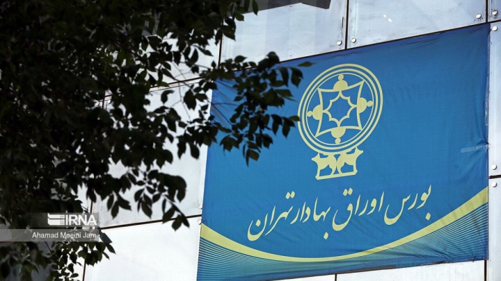 شاخص کل بورس وارد کانال ۶.۷ میلیون واحد شد