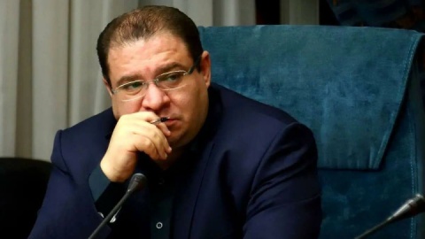 قدردانی از عارف برای لغو محدودیت‌های اطلاع‌رسانی دولت