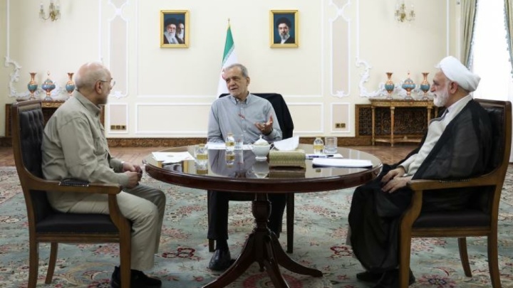 تأکید سران قوا بر تحکیم وحدت ملی و صیانت از اقتدار ایران