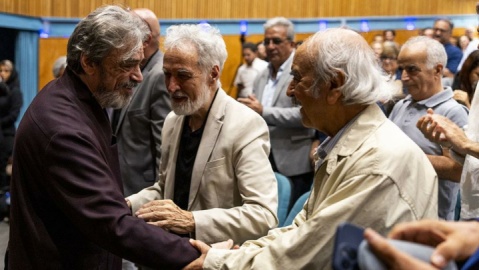 شب مجید درخشانی