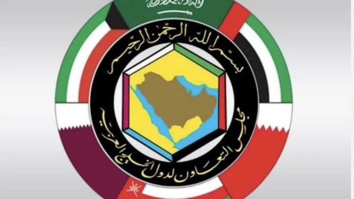 نسخه نهایی طرح هرمز روی میز