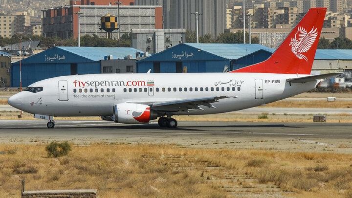 فرود اضطراری بوئینگ ۷۳۷ سپهران در مشهد
