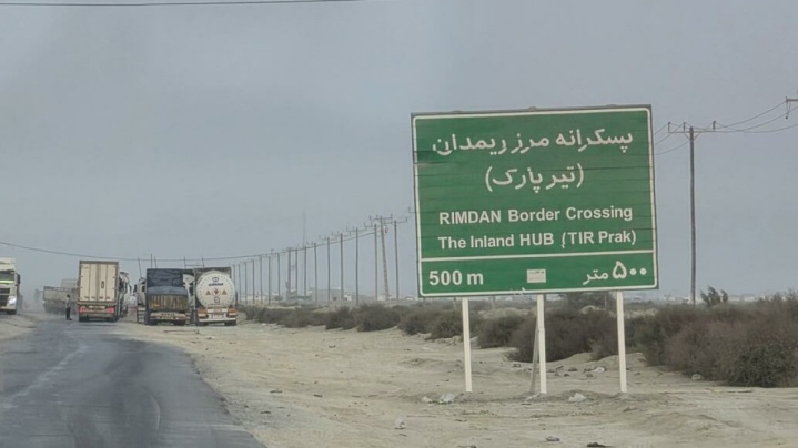 افزایش تقاضا برای عبور کالا علت ازدحام کامیون‌ها در مرزها
