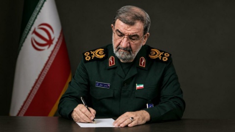 رضایی: ملت ایران نگذاشت تاریخ اشغال و مداخله خارجی تکرار شود