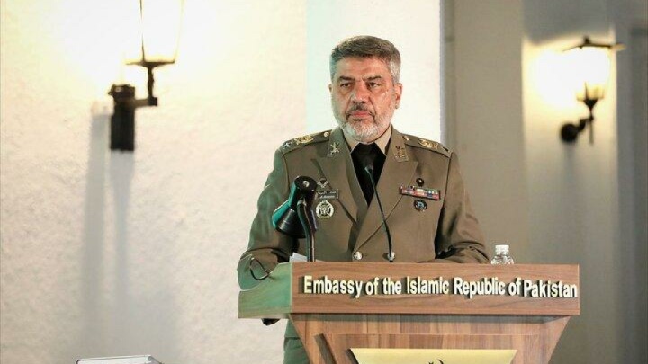 آمریکا نمی‌تواند در جایگاه یک ابرقدرت مشروع باشد