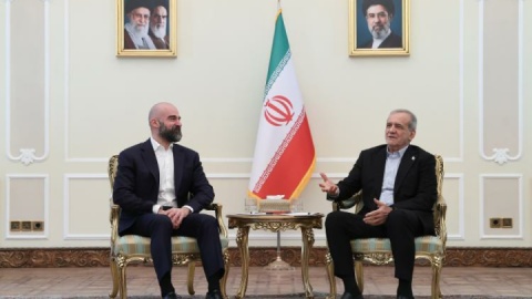 همسایگی و فرهنگ مشترک ایران و اقلیم کردستان ارزشمند است