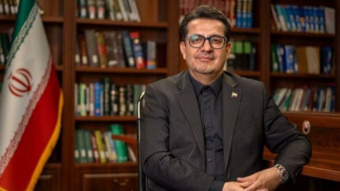پزشکیان اهل بولد کردن خودش نیست/ رئیس جمهور دلی کار می کند
