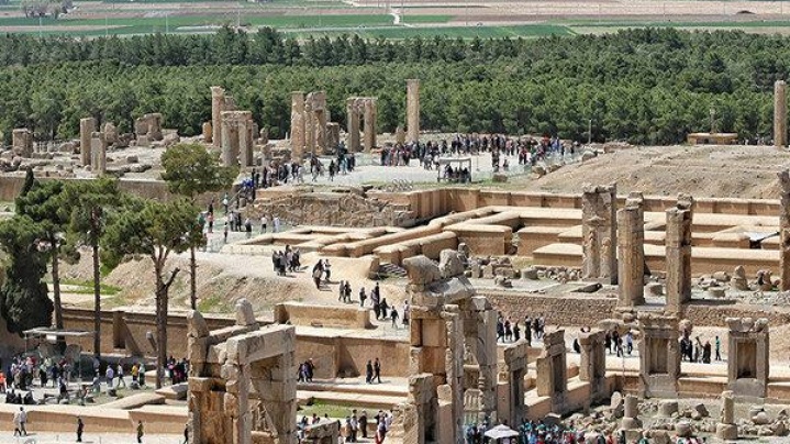 روستای مهدیه در دوراهی الحاق به مرودشت یا حفاظت از تخت‌جمشید
