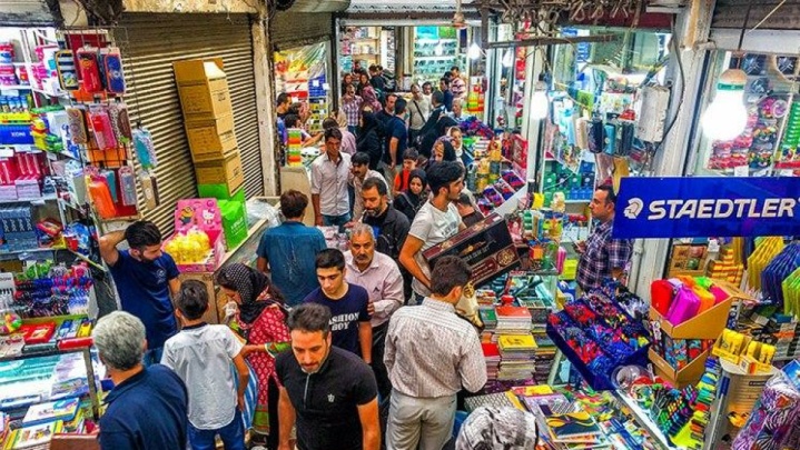 شور خرید مدرسه هست، اما سبدها کوچک‌تر شده‌اند