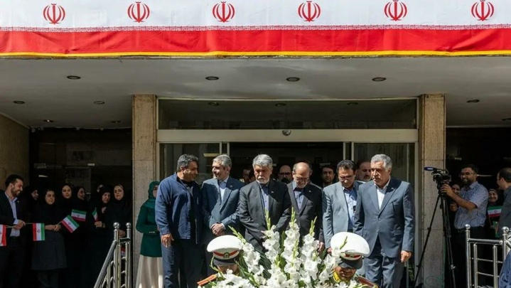 پرچم؛ مدار وحدت ملی در برابر تهدیدها