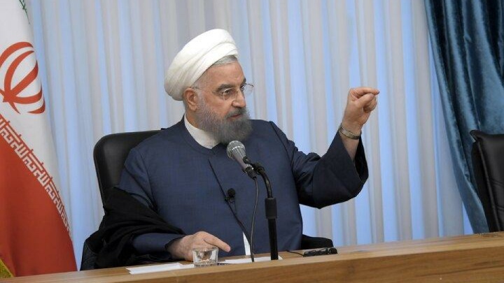 منظورم برگزاری همه‌پرسی برای دفاع در برابر تجاوز نبود