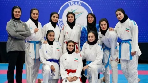 برای دختران باید پاداشی جایگزین سرباز قهرمان تعریف کنیم