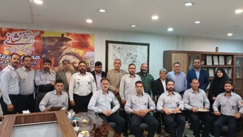 از آتش نشانان شهر فرون آباد تجلیل شد