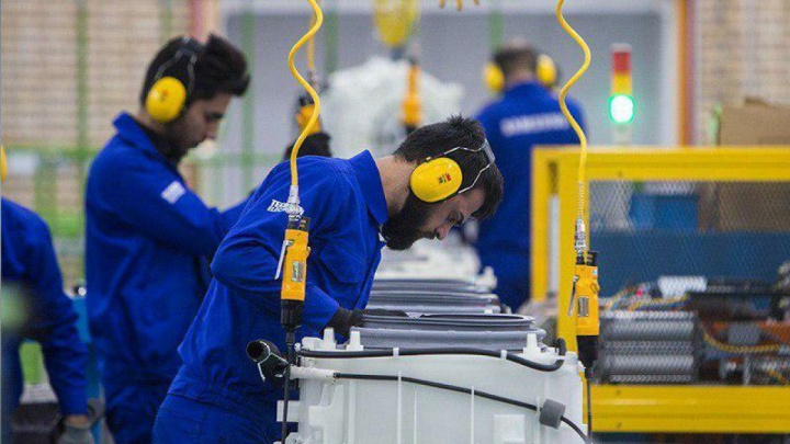 ارزش دلاری یا ریالی فروش نفت مبنای محاسبات رشد اقتصادی نیست