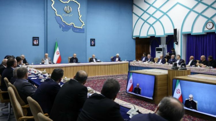 موانع فعالیت کسب‌وکارها و تولیدکنندگان را برطرف می‌کنیم