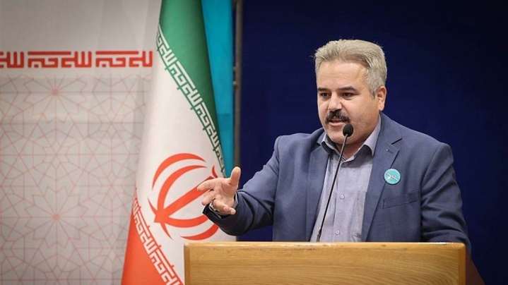 بهبود معیشت کارمندان روی میز دولت