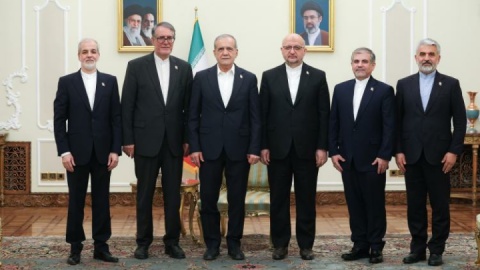 حامل پیام برادری، دوستی و وحدت باشید