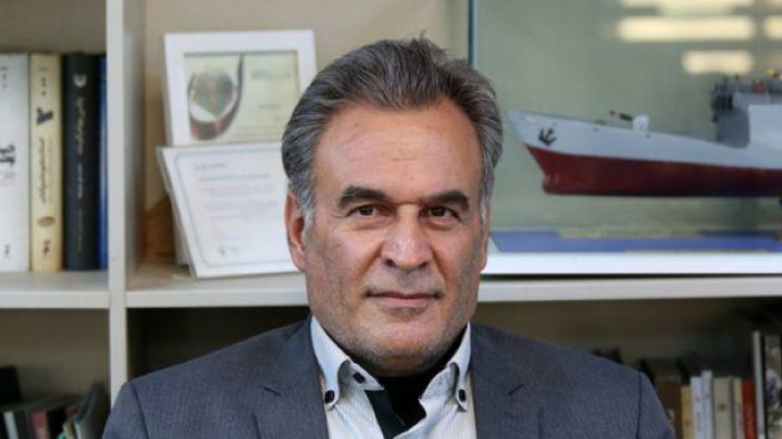 عملکرد میدری منفی نیست، مخالفان مبنای استیضاح را مشخص کنند