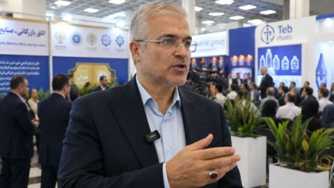 عبور از خام‌فروشی با توسعه تولید محصولات نهایی