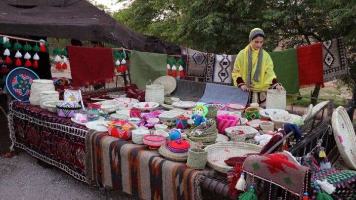 اینترنت، پل روستا تا بازار