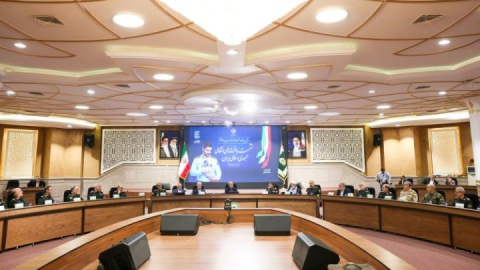 قدردانی پزشکیان از مجاهدت‌های فرماندهان و نیروهای انتظامی