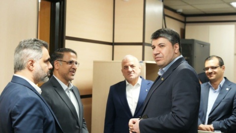 تصاویر/ دیدار مدیرعامل با همکاران شعبه میدان جمهوری تهران