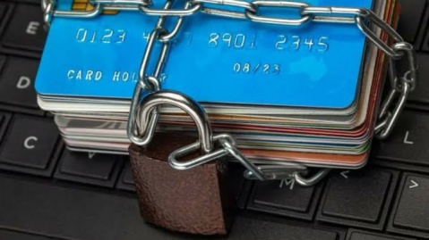 قوانین برداشت از حساب بانکی متوفی