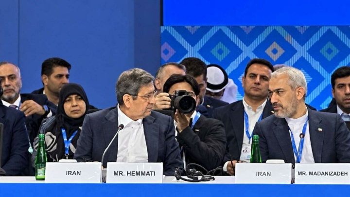 همتی: ادعای فروپاشی اقتصاد ایران توهمی بیش نیست