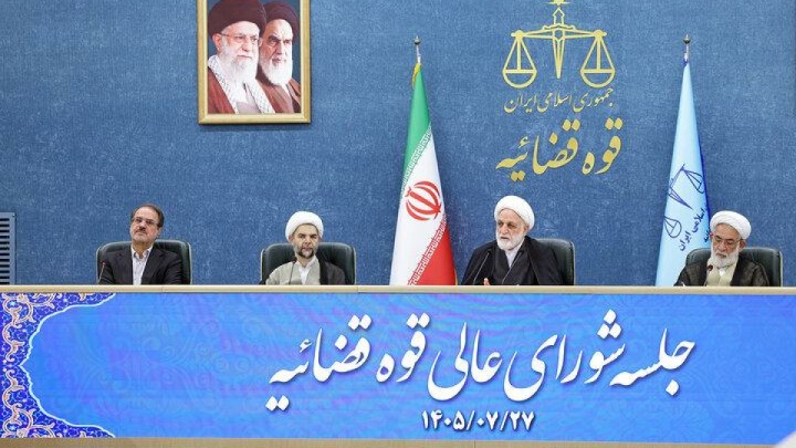 نباید کسانی‌که نظر متفاوت دارند ازدایره خودی‌ها بیرون بدانیم