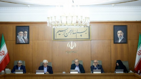 بررسی روند بازسازی تاسیسات نفت و گاز کشور