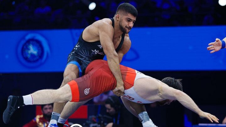 غلامرضا فرخی قهرمان جهان شد