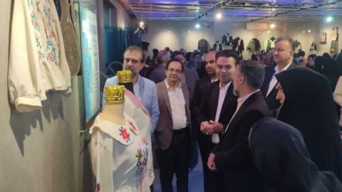 نخستین جشنواره ملی مد ولباس شاهرود با حضور ۱۶ استان کشور